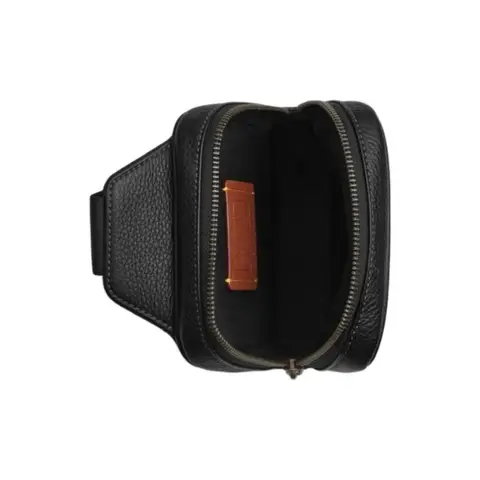 COACH Turner Pebble 皮革 Sling Bag Mini Unisex Black CCO66-QBBK